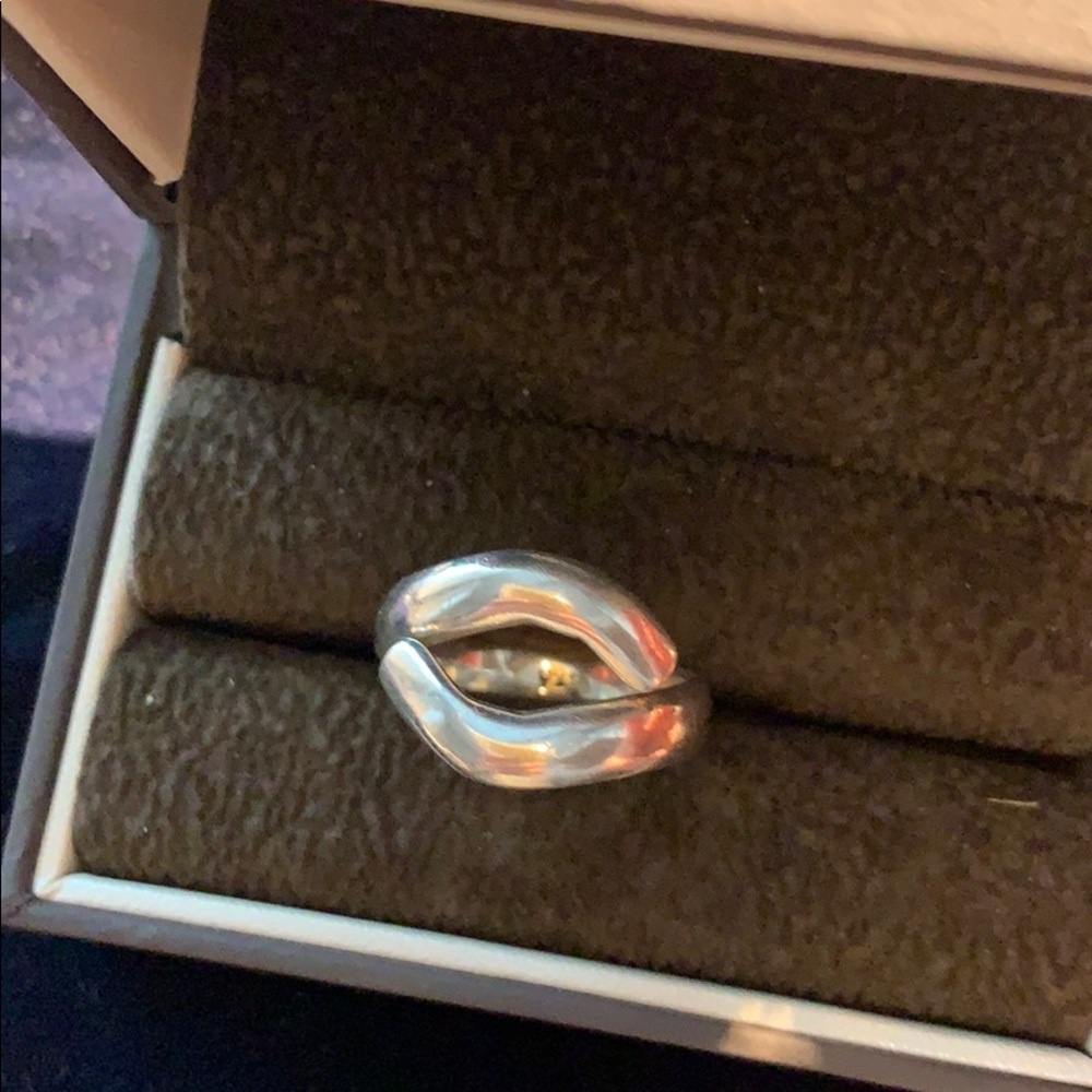 Sterling (925) silver ring, size 8.